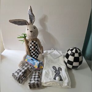 Easter Decor Natural Check Bunny Egg Garland Towels